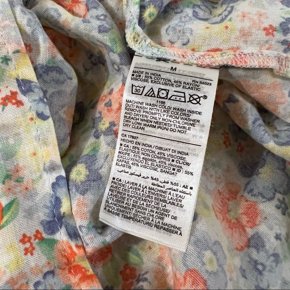 NWT Old Navy Sleeveless Smock Tiered Dress Multi Floral Medium - Picture 10 of 12